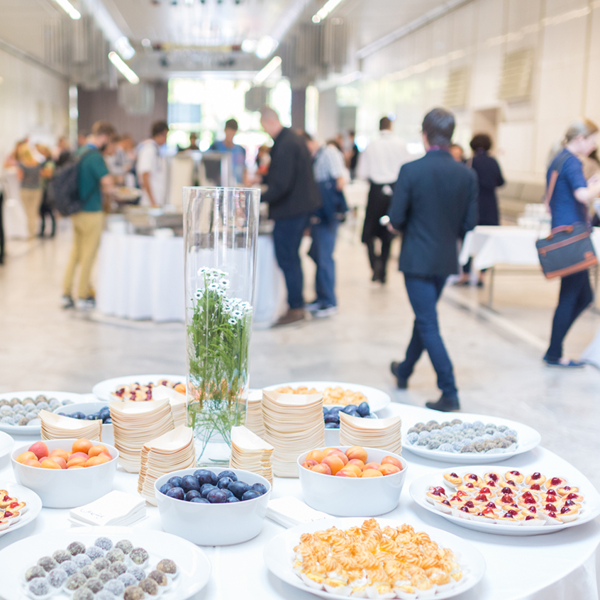 FROZEN WORLDイメージ