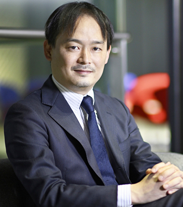 小野塚 征志 氏